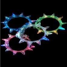 Flashing spike Bracelet